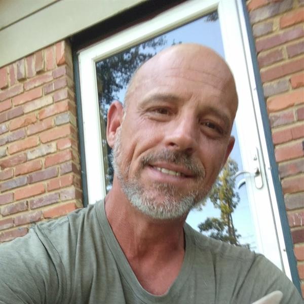 ROBERT