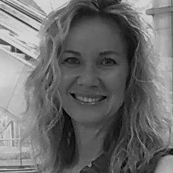 LYNNE